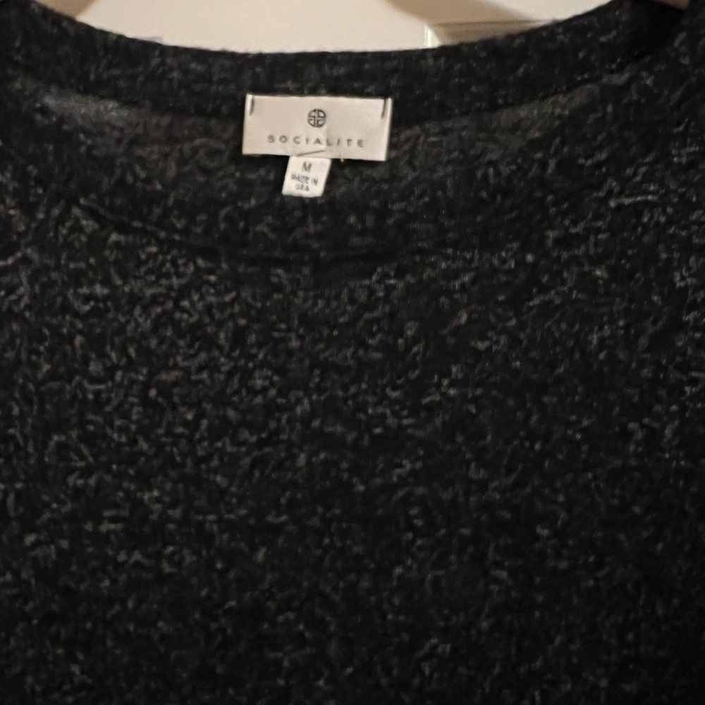 EUC Socialite soft dress. Size M - Picture 3 of 6